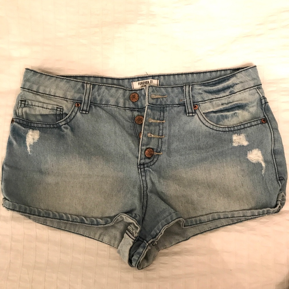 Jean shorts💙